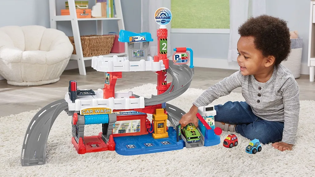 Impara nella corsia veloce con i nuovi set Go! Go! Smart Wheels di VTech!