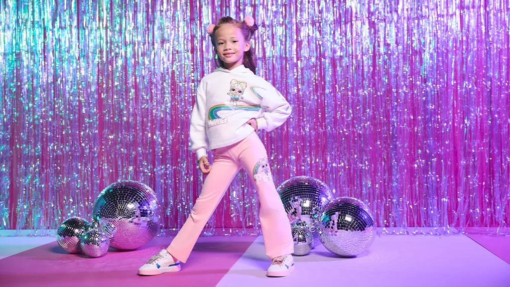 I piccoli amanti della moda adoreranno la collezione PUMA L.O.L. Surprise.