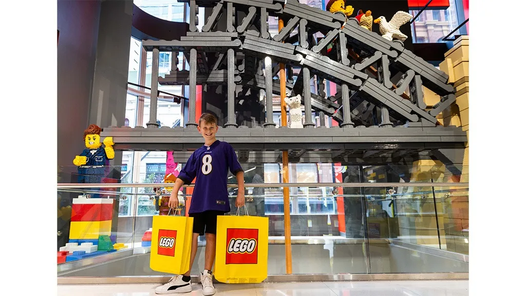 Il più grande negozio LEGO del mondo è appena stato aperto.