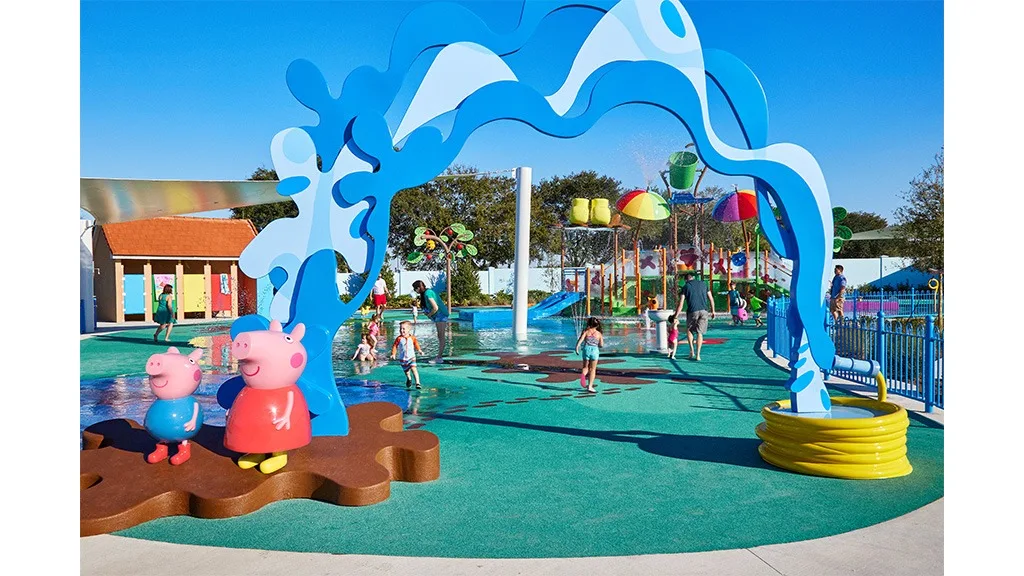 I fan di Peppa Pig ricevono un nuovo parco divertimenti.