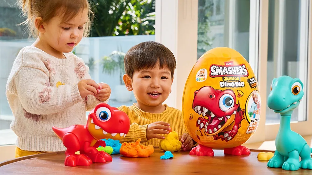 La nuova serie Smashers di ZURU contiene i cuccioli di dinosauro più adorabili