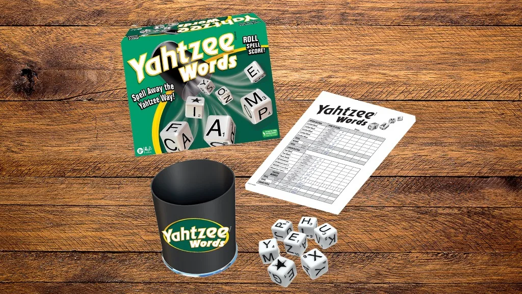 Recensione di un esperto: gioco da tavolo Yahtzee Words