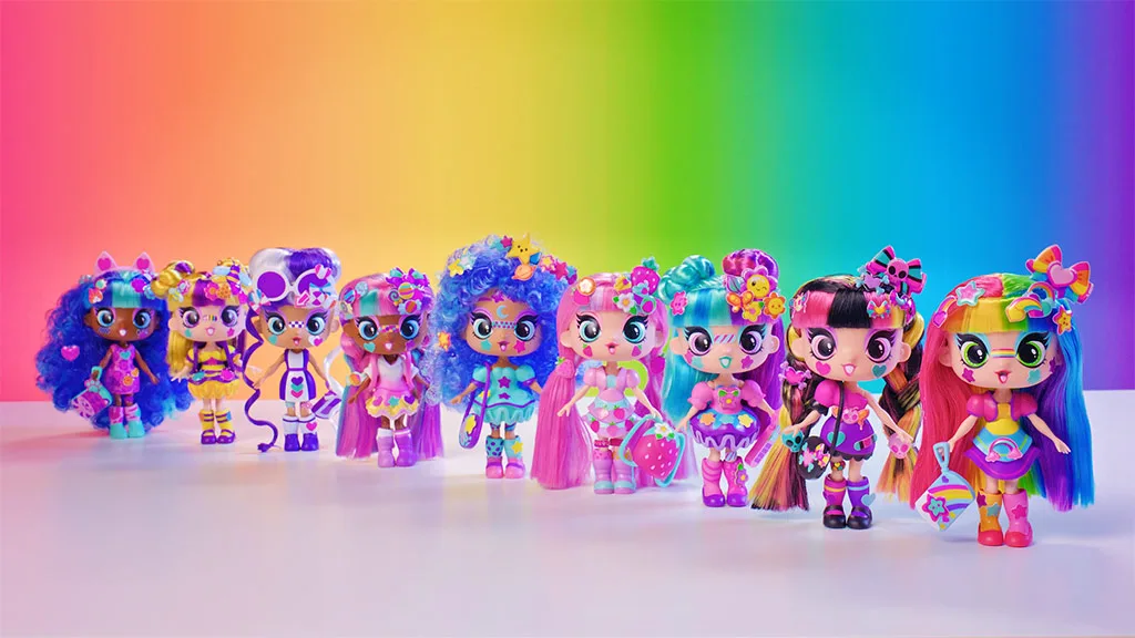Le Cepia Decora Girlz portano colore al gioco