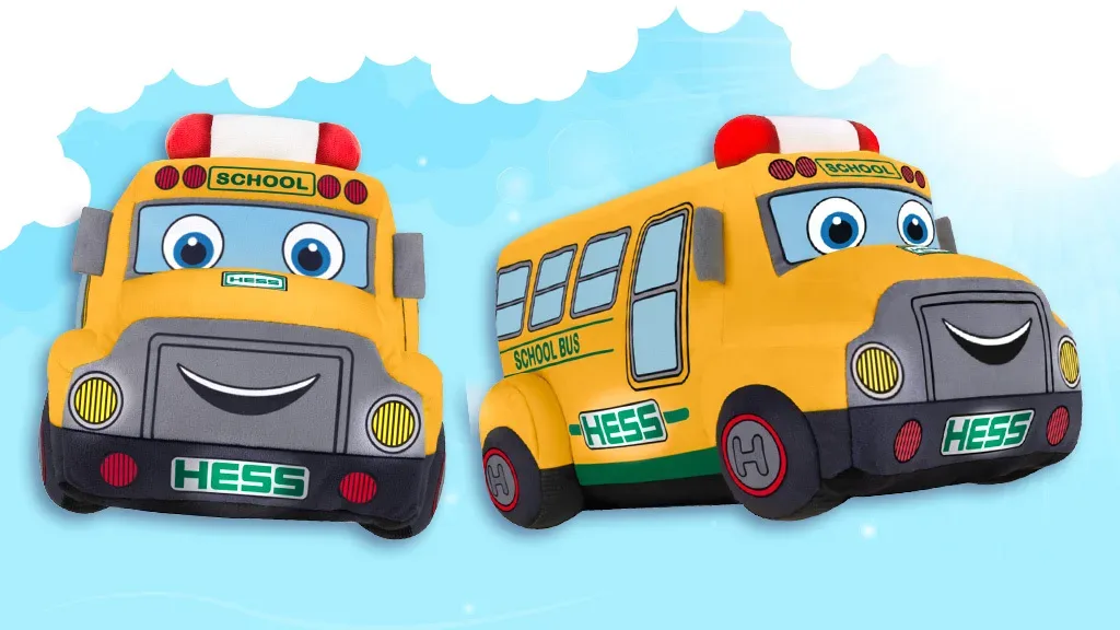 Il primo autobus scolastico si unisce alla linea di camion Hess
