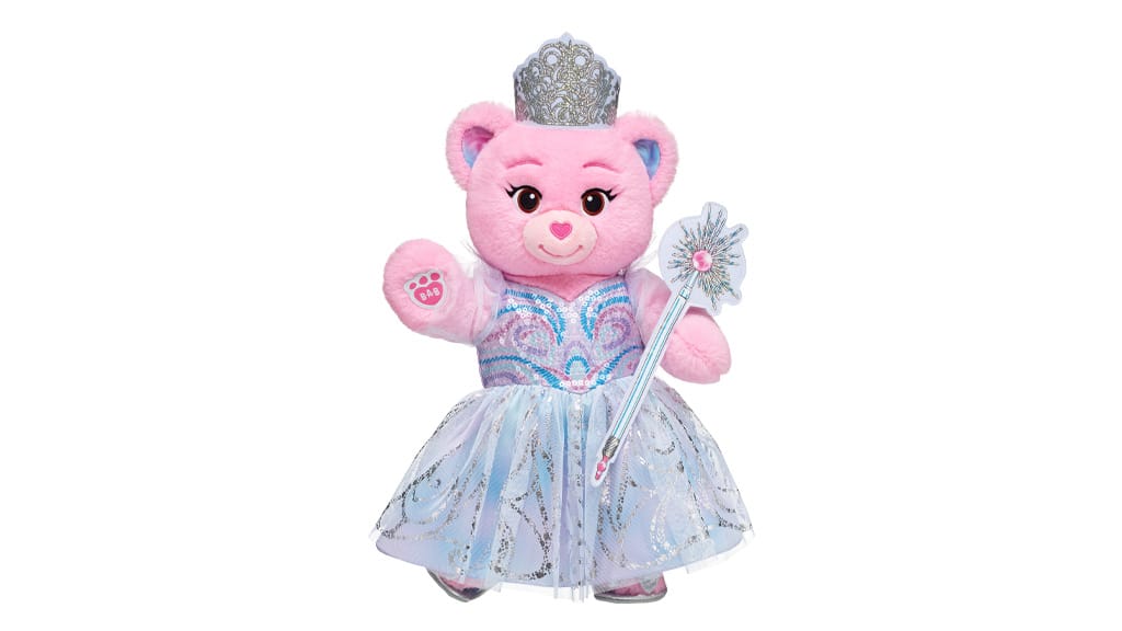 I nuovi peluche e accessori Wicked di Build-A-Bear sono davvero meravigliosi