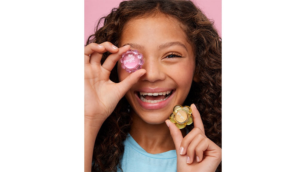 Rendi la routine degli adolescenti con la linea di prodotti Cra-Z-Art Go Glo Minis