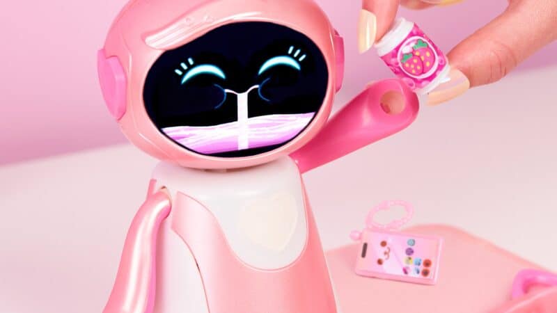 EmotoBOT di Just Play ha una personalità autonoma