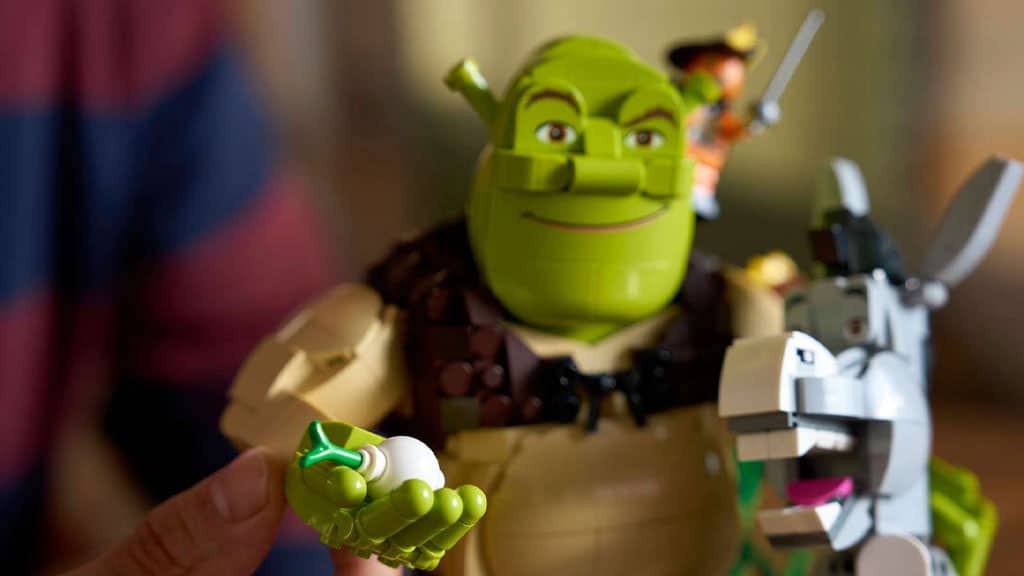 Il set LEGO Ideas di Shrek, Asino e Gatto con Stivali