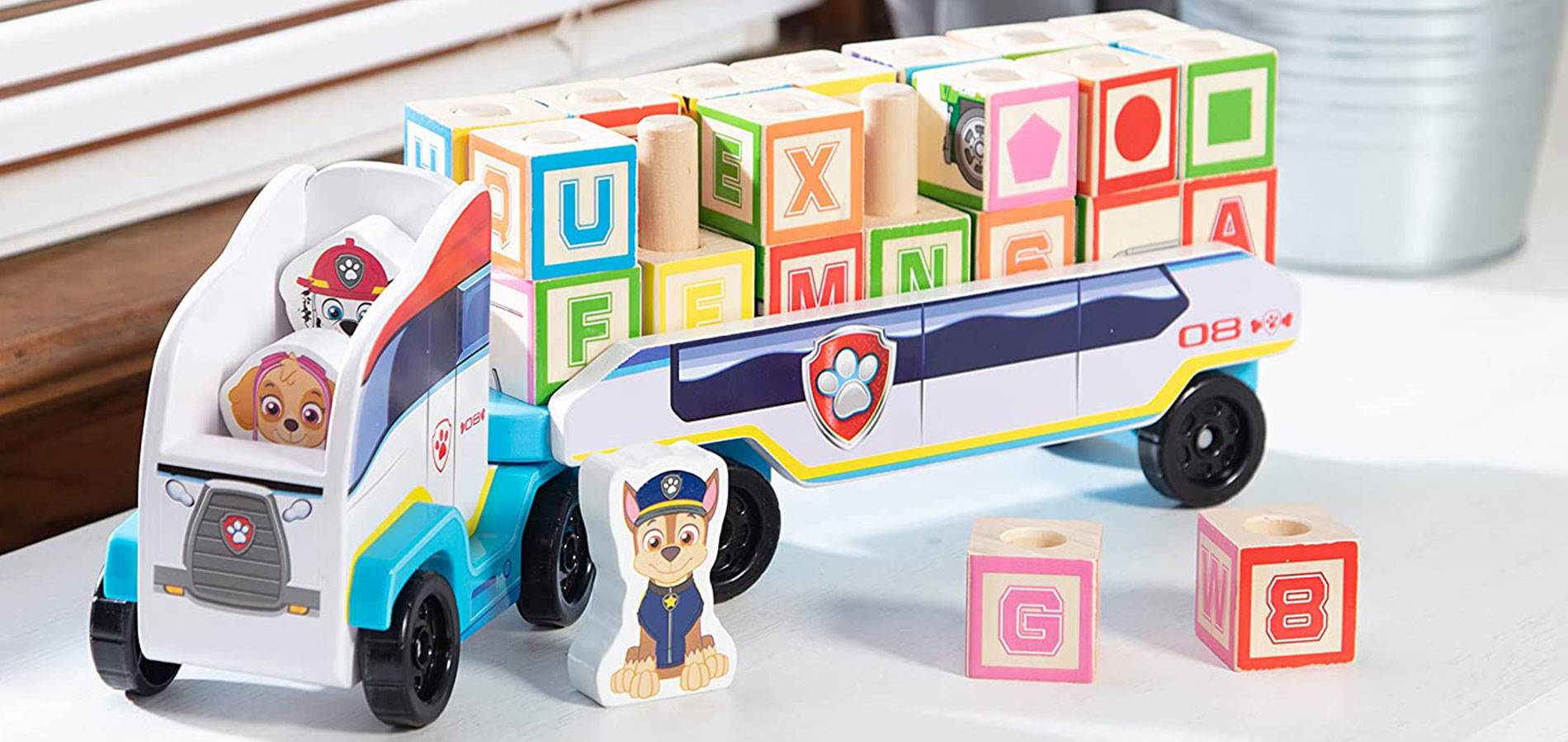 Paw Patrol camion con blocchi alfabetici di Melissa & Doug