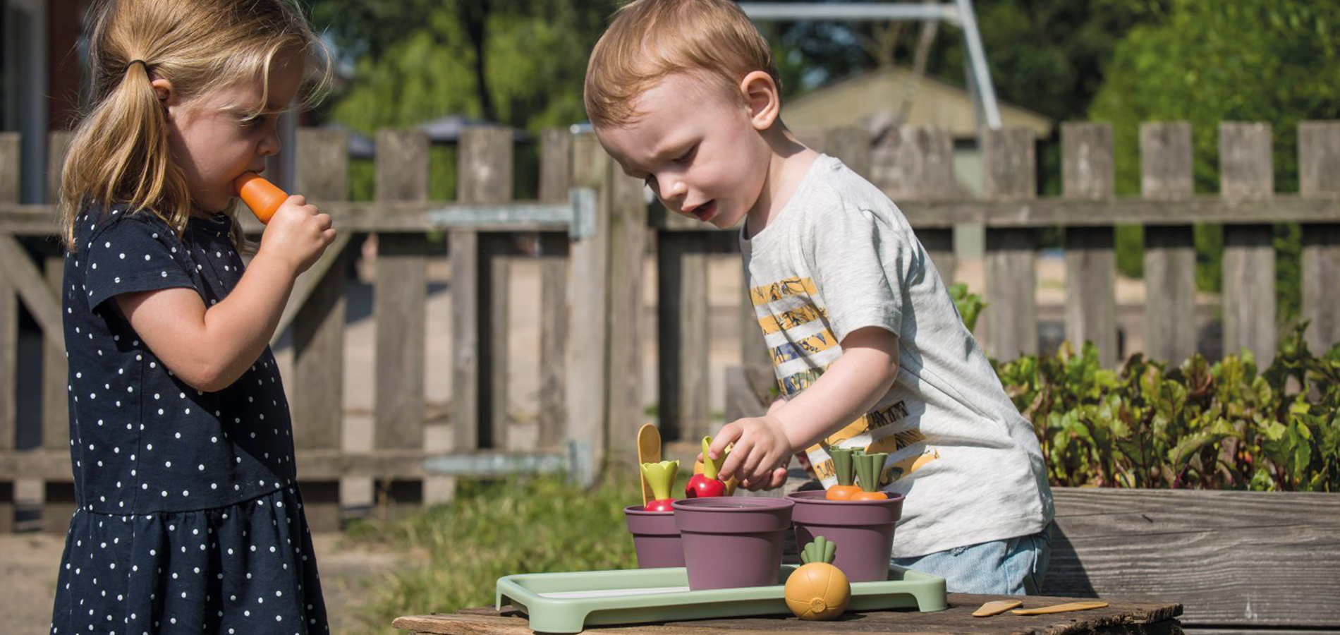 Il set da giardinaggio ecologico Dantoy ispira i bambini