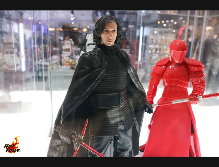 Star Wars: Gli Ultimi Jedi - negozio ufficiale Hot Toys aperto a Tokyo!