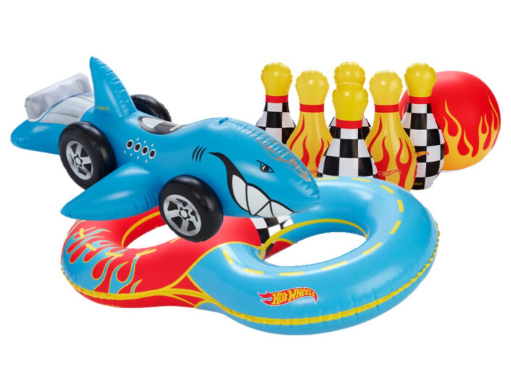 Il divertimento estivo accelera con la collezione Funboy x Hot Wheels