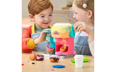 Set di pasta modellabile Hasbro Play-Doh Donut Drop Shop