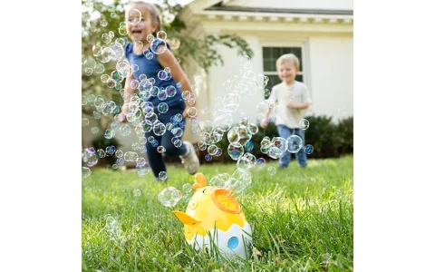 Nuovi soffia-bolle Sunny Days, inclusi modelli Hello Kitty e Hot Wheels