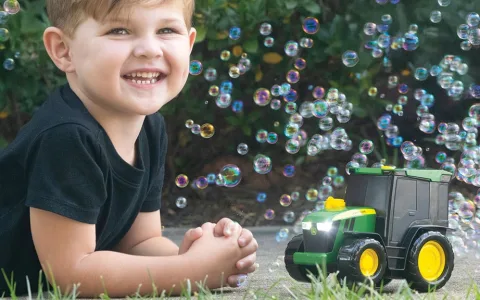 Bolle di sapone con cui potrai far uscire i bambini all’aria aperta quest’estate