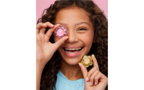 Rendi la routine degli adolescenti con la linea di prodotti Cra-Z-Art Go Glo Minis