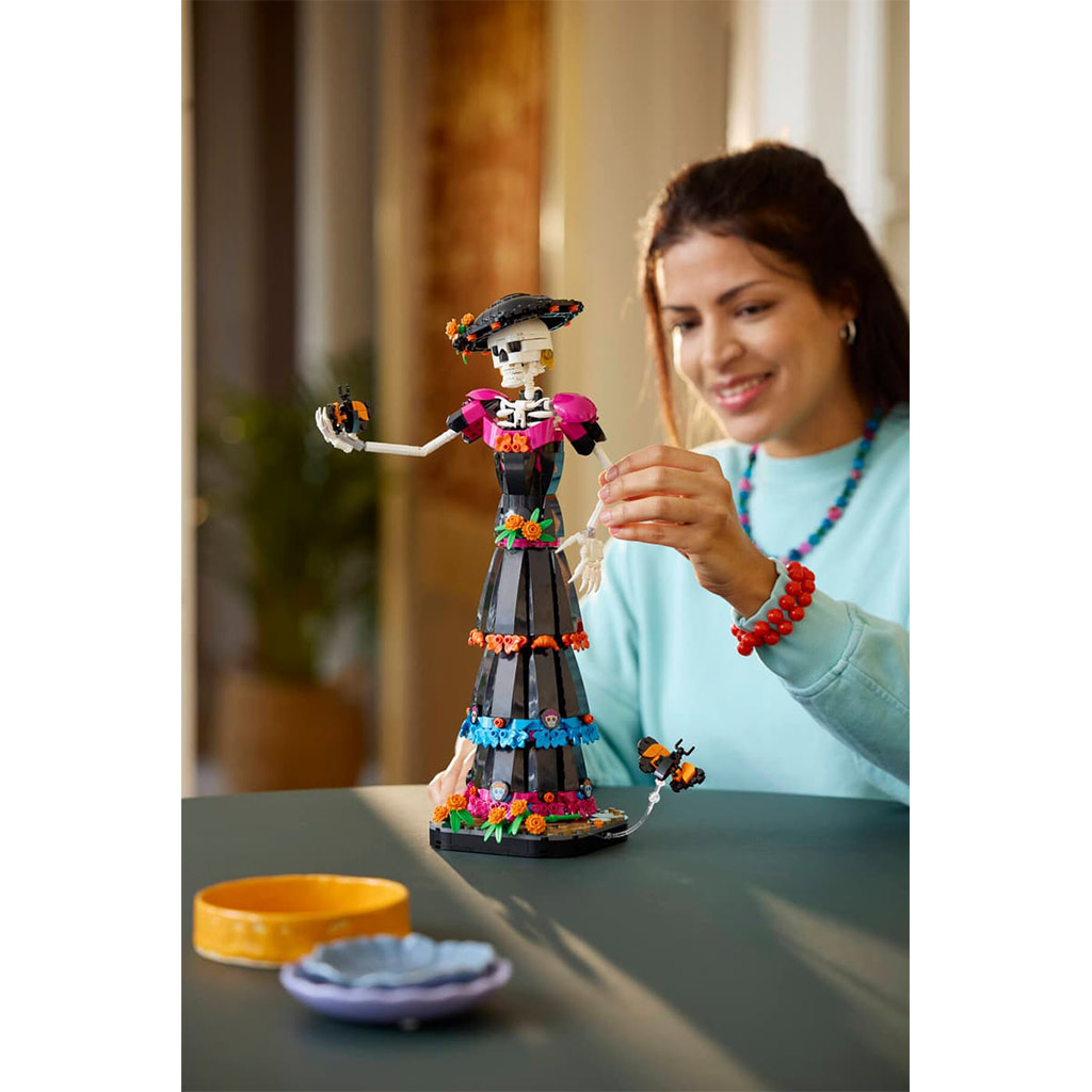LEGO® Ideas: La Catrina (21372) immagine 13
