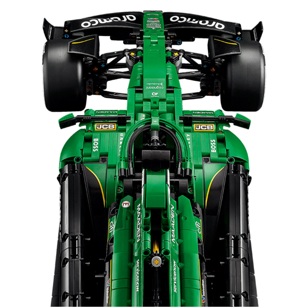 LEGO® Technic: Aston Martin Aramco AMR25 auto F1® (42240) immagine 7