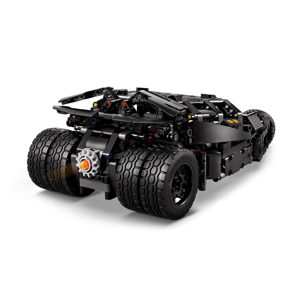 LEGO® Technic: Batmobile™ Tumbler (42239) immagine 4