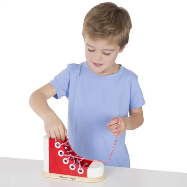 Allacciatura delle scarpe in legno - Melissa & Doug immagine 3