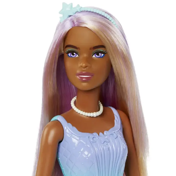 Barbie Dreamtopia: Principessa bambola in abito blu-viola con farfalle - Mattel immagine 3