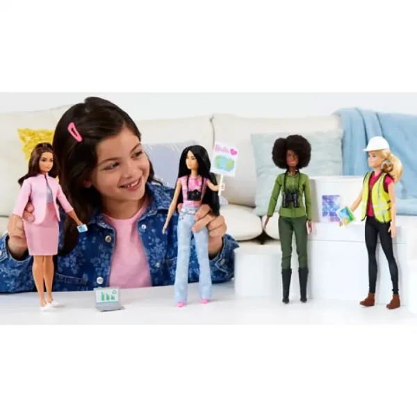 Barbie: Insieme per la Terra bambole carriera set da 4 pezzi - Mattel immagine 4