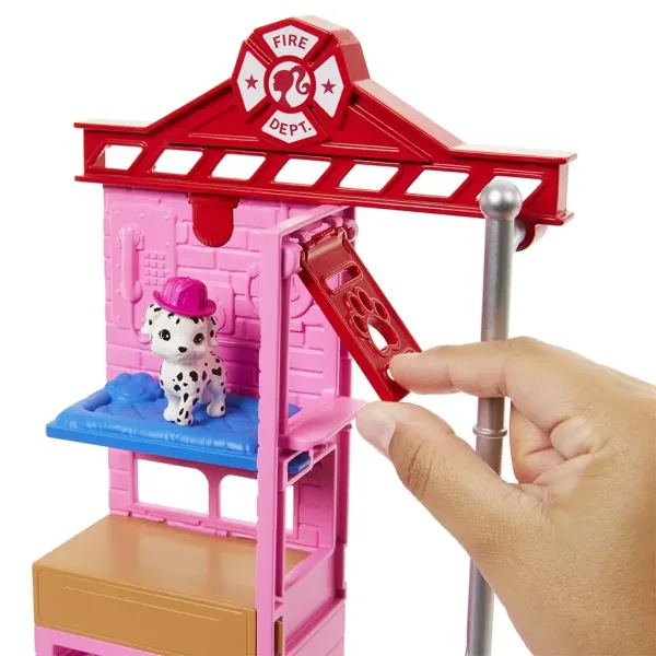 Barbie: Set da gioco stazione dei pompieri - Mattel immagine 4