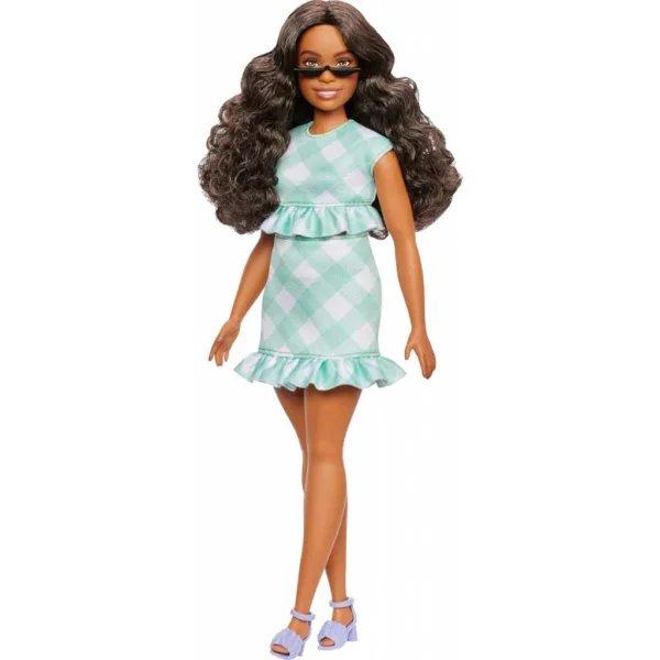 Barbie: bambola Fashionista alla moda con abito a quadri verde e bianco - Mattel immagine 2