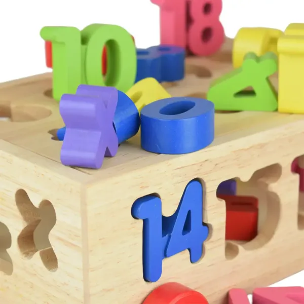 Beilaluna: Carrozza trainabile in legno con forme e numeri immagine 3