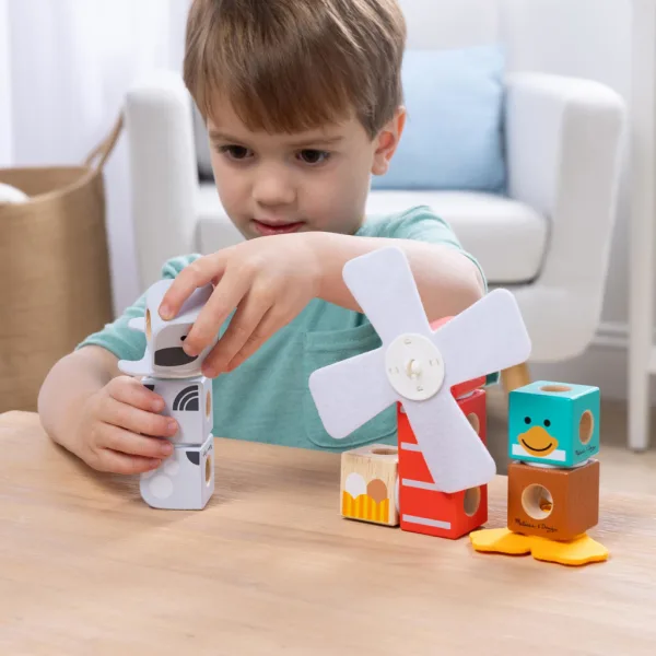 Blockables: Gioco di costruzione in legno Amici della fattoria - Melissa & Doug immagine 3