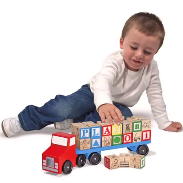 Camion di legno con lettere - Melissa & Doug immagine 3