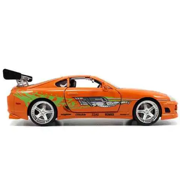 Fast & Furious: Personaggio di Brian e modello di auto Toyota Supra 1/24 - Simba Toys immagine 3