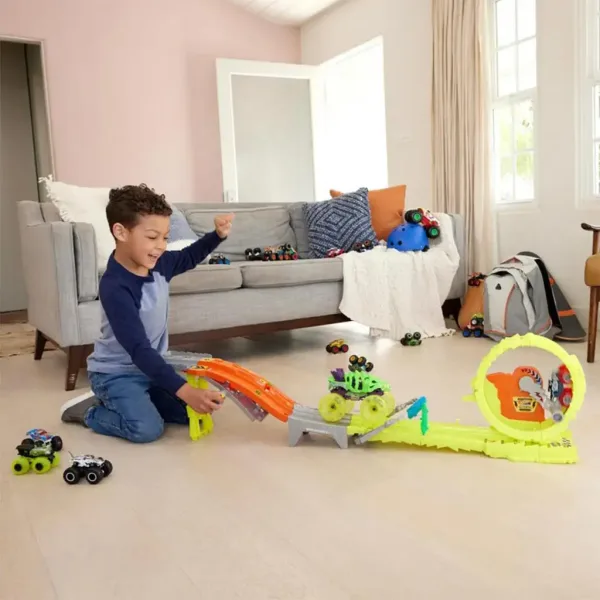 Hot Wheels Monster Trucks: Set da pista Power Smasher - Mattel immagine 4