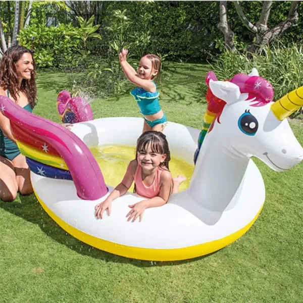 Intex: Piscina per bambini a forma di unicorno con spruzzo 272x193x104cm immagine 2
