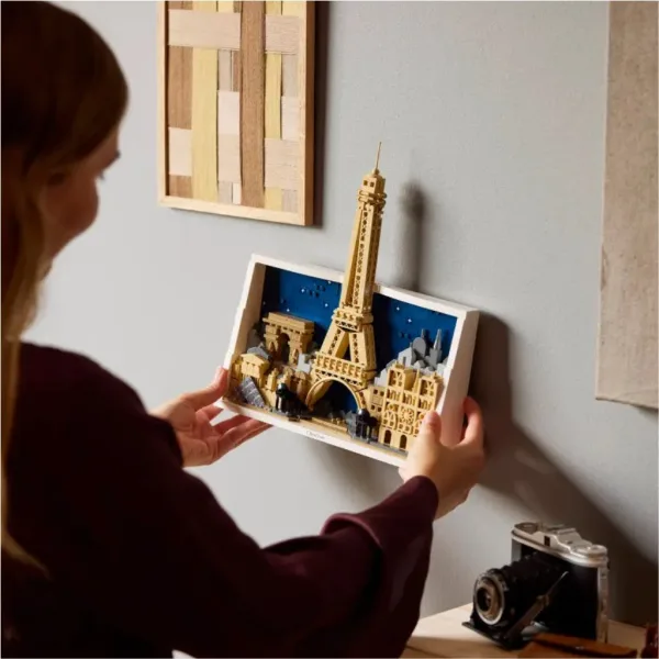 LEGO® Architecture: Parigi – la città dell’amore (21064) immagine 4