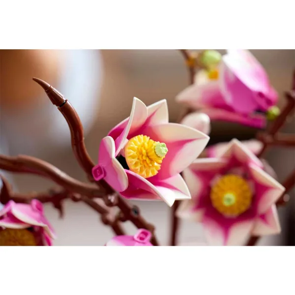 LEGO® Botanicals: Rami di magnolia (11510) immagine 6