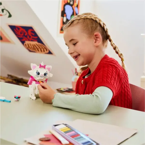 LEGO® Disney: Gli Aristogatti L’adorabile Marie (43286) immagine 4
