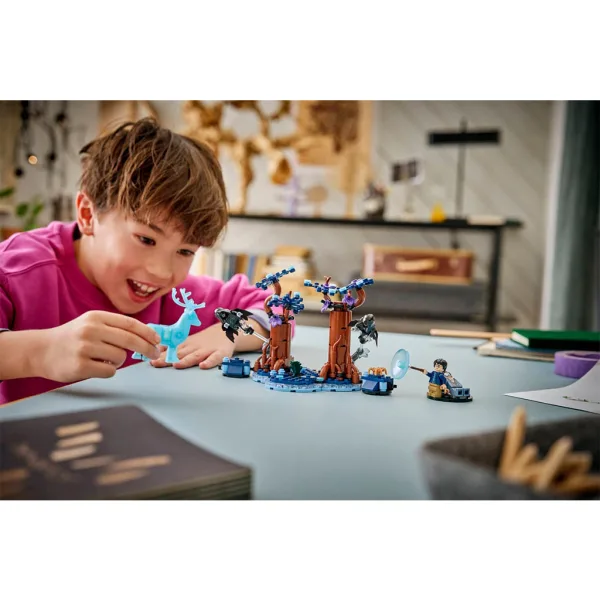 LEGO® Harry Potter™: La Foresta Proibita: Expecto Patronum (76475) immagine 5