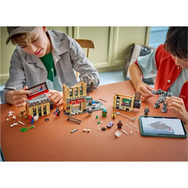 LEGO® Marvel: Spider-Man contro Mysterio: Ufficio del Daily Bugle (76342) immagine 5