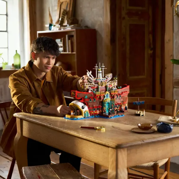 LEGO® One Piece: Il ristorante galleggiante Baratie (75640) immagine 5