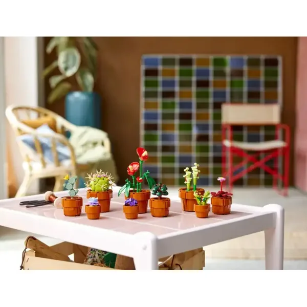 Lego® Icons: Piccole piante in vaso (10329) immagine 6
