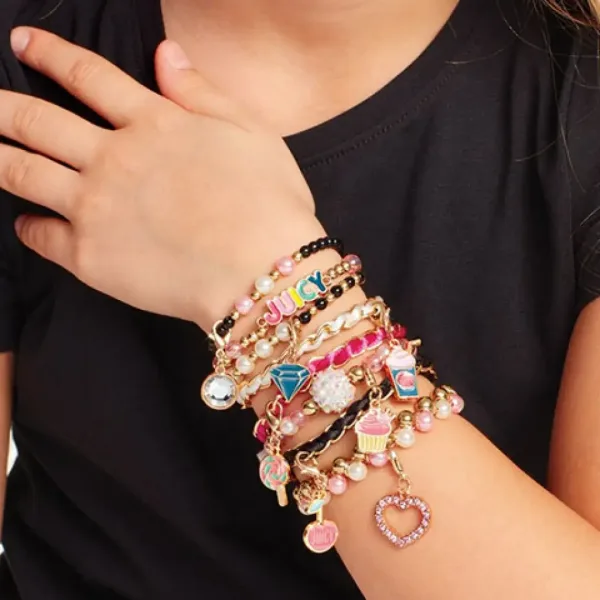 Make It Real: Mini succosi - Braccialetti rosa e pompa immagine 3
