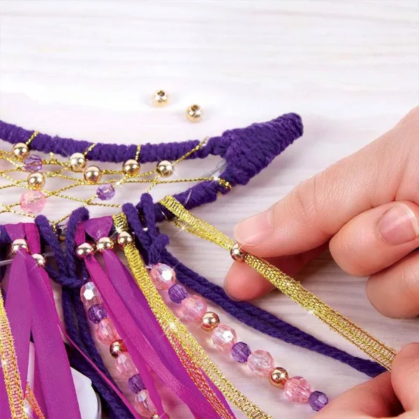 Make It Real: Set per creare un acchiappasogni a forma di luna con luci immagine 4