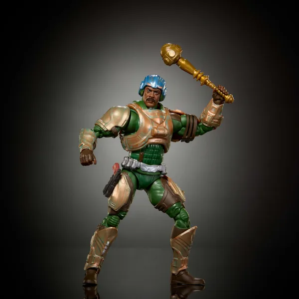 Masters of the Universe: I protettori delluniverso — Men-At-Arms, action figure corazzata con accessori, 16,5 cm - Mattel immagine 3