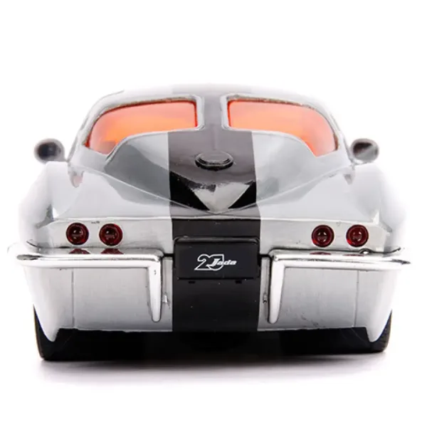 Modello dauto in metallo 1963 Chevy Sting Ray 1/24 - Simba Toys immagine 6
