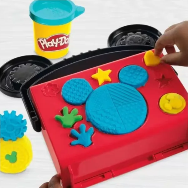 Play-Doh: Disney Jr. On-The-Go Mickey - set portatile di pasta modellabile - Hasbro immagine 3