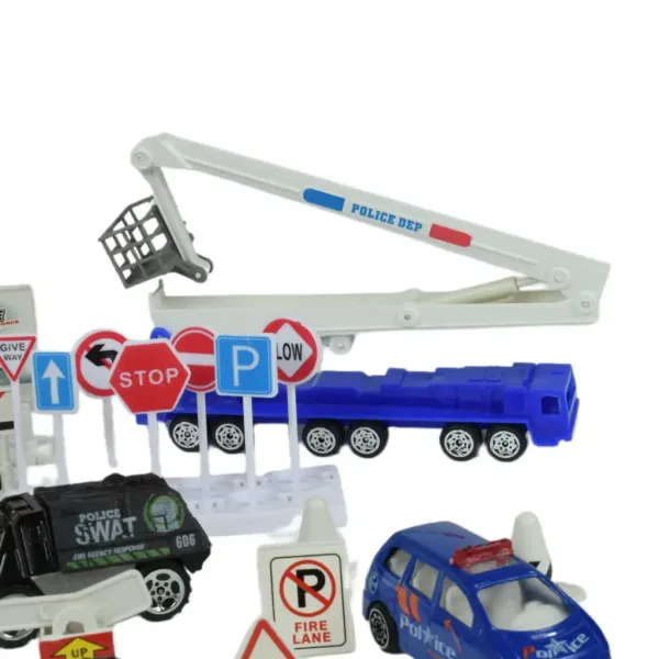 Police Squad: Set da gioco della polizia con veicoli e accessori in due varianti immagine 4