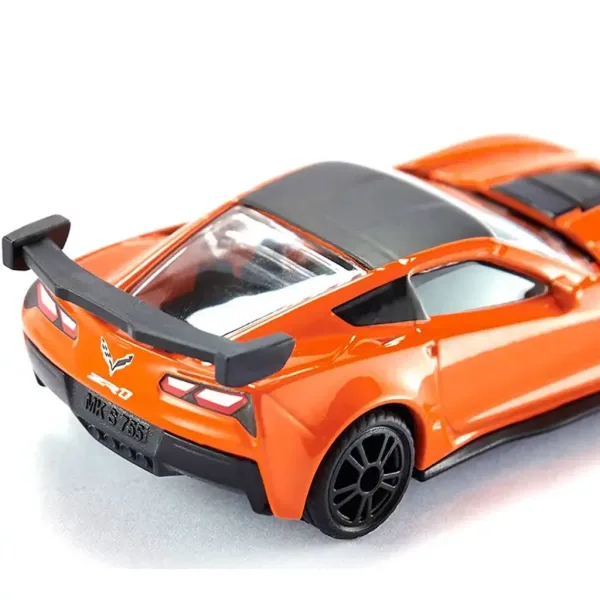 SIKU Chevrolet Corvette ZR1 modellino 1/64 immagine 3