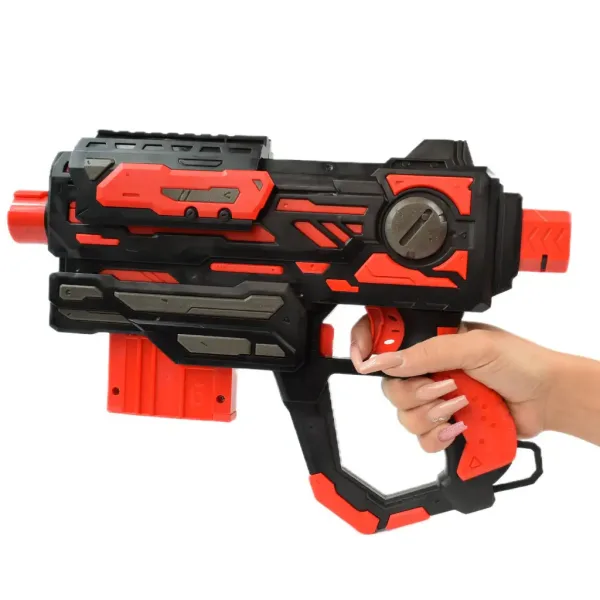 Scorpion Tack Pro: Pistola spara-spugne con proiettili e caricatore, con una portata di tiro di 18 metri immagine 5