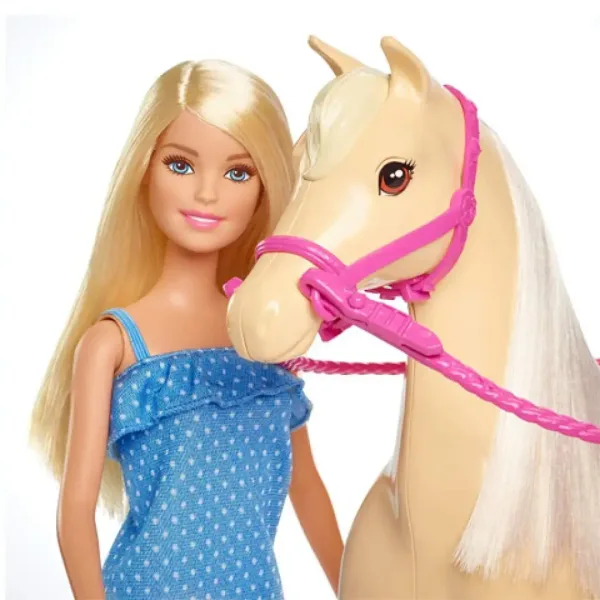 Set Barbie con cavallo e bambola - Mattel immagine 3